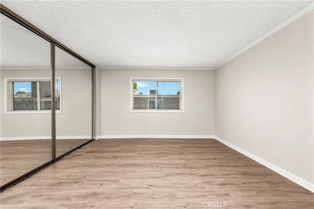 9952 Sepulveda #5 San Fernando, CA 91345