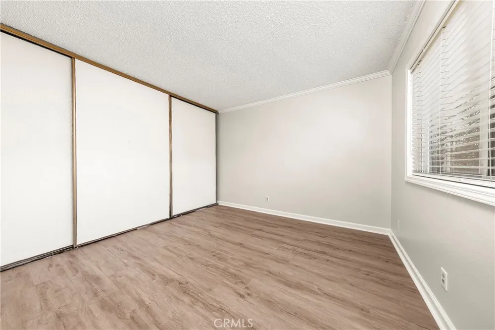 9952 Sepulveda #5 San Fernando, CA 91345