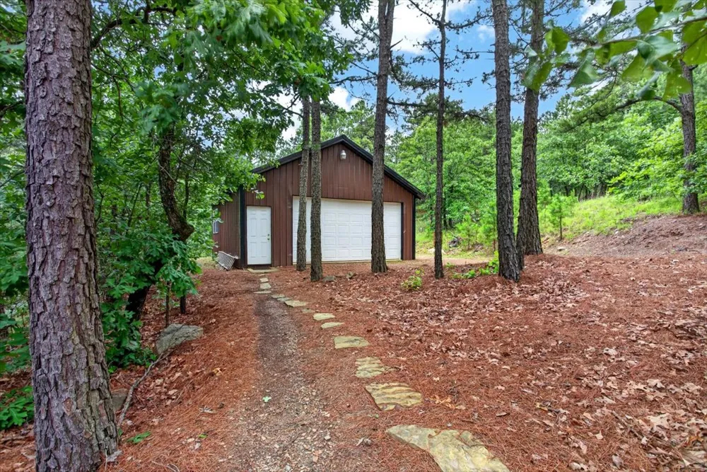 2388 SW 234th Road Tuskahoma, OK 74574