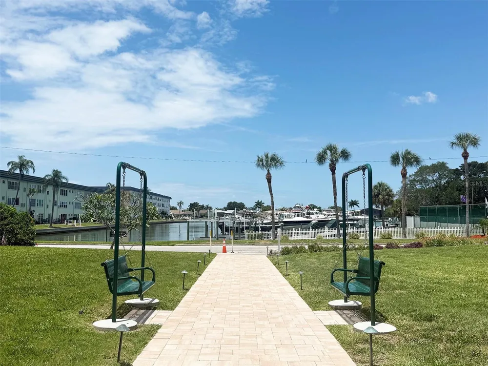 2850 59TH STREET S #205 Gulfport, FL 33707