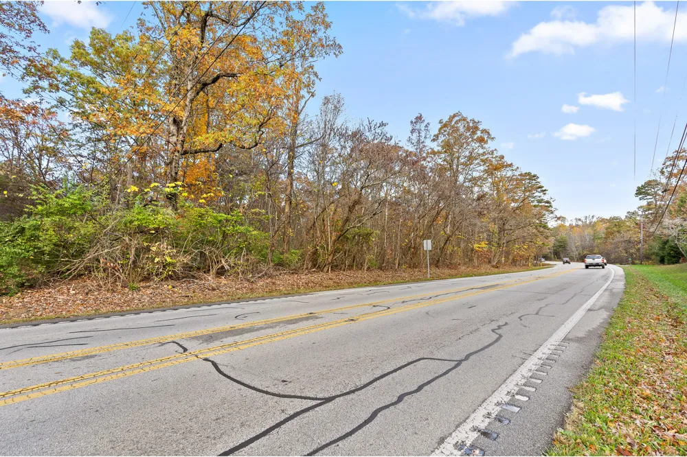 612 Miles Road Signal Mountain, TN 37377