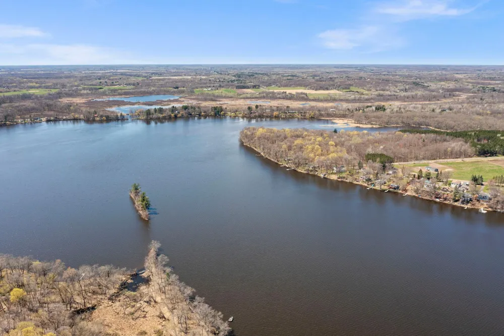 19013 Island View Drive Mora, MN 55051