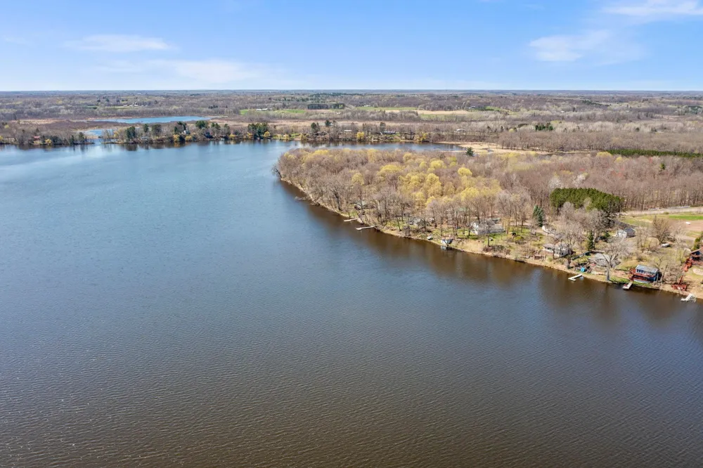 19013 Island View Drive Mora, MN 55051