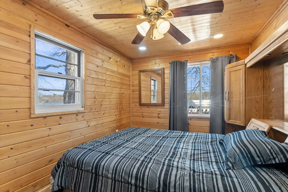 19013 Island View Drive Mora, MN 55051