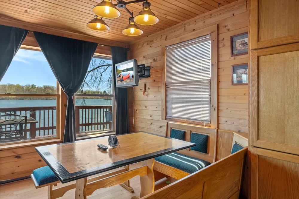 19013 Island View Drive Mora, MN 55051