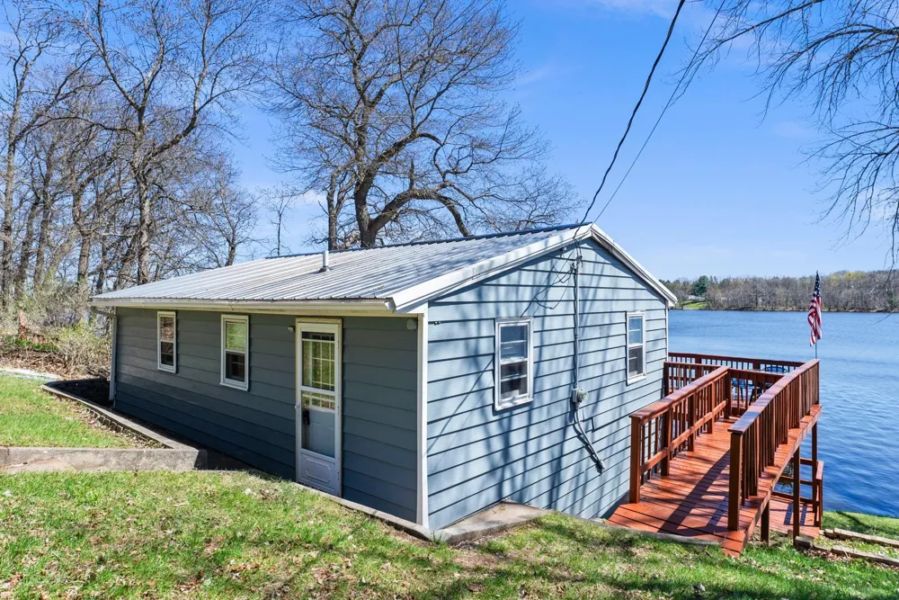 19013 Island View Drive Mora, MN 55051