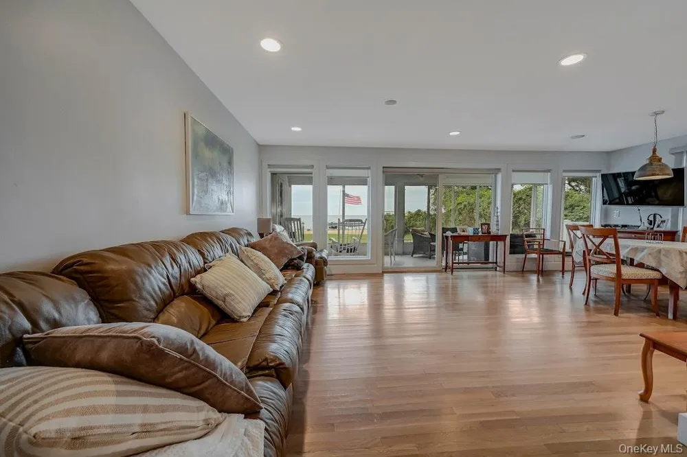 11 Convent Lane Center Moriches, NY 11934