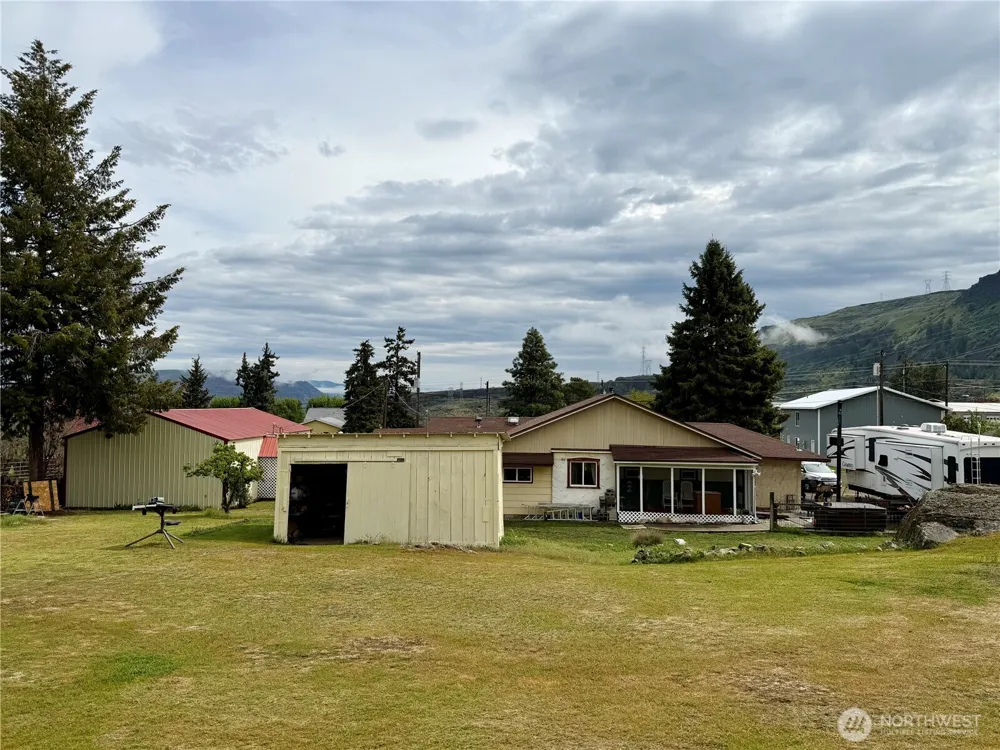 58110 View Place NE Grand Coulee, WA 99133