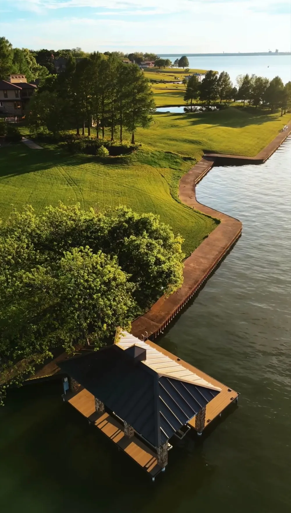 8 Meadowlake Drive Heath, TX 75032