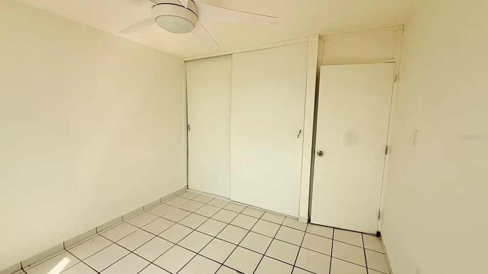 37 ISLA VERDE AVE. #203 Carolina, PR 00979