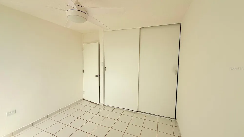 37 ISLA VERDE AVE. #203 Carolina, PR 00979