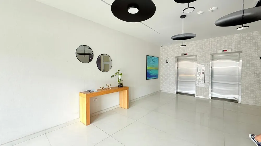 37 ISLA VERDE AVE. #203 Carolina, PR 00979