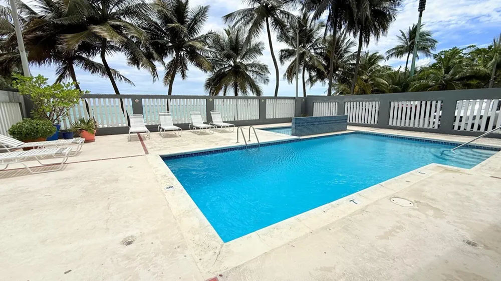 37 ISLA VERDE AVE. #203 Carolina, PR 00979