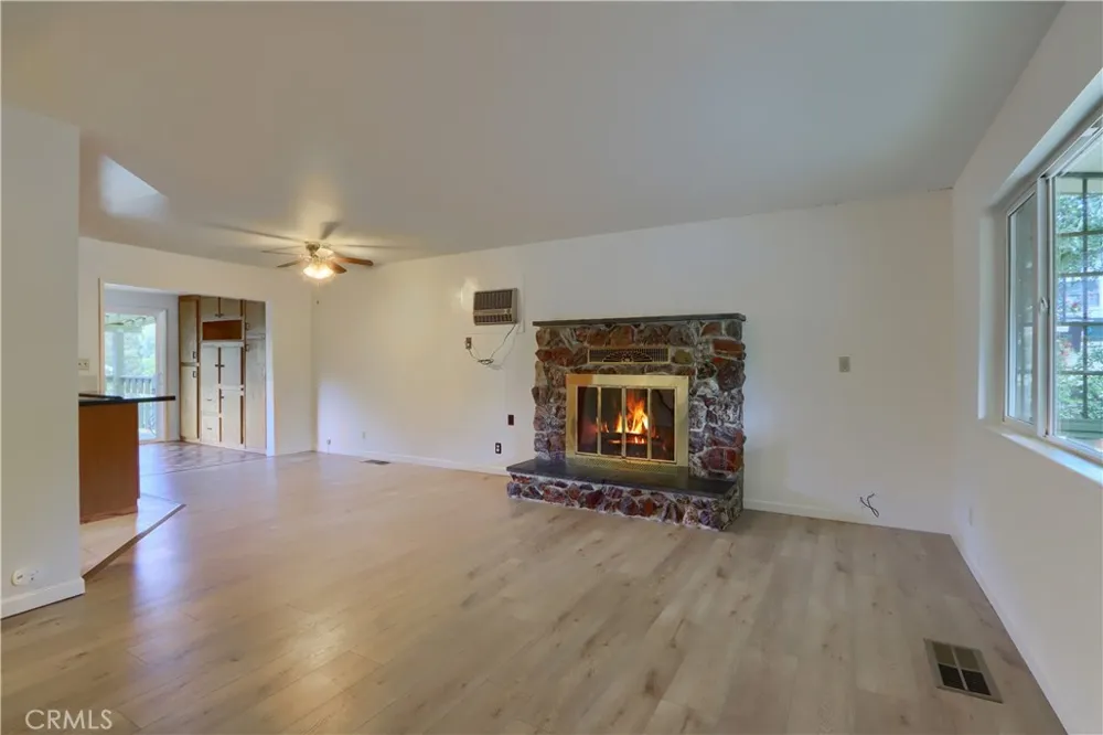 5160 Campbell Mariposa, CA 95338