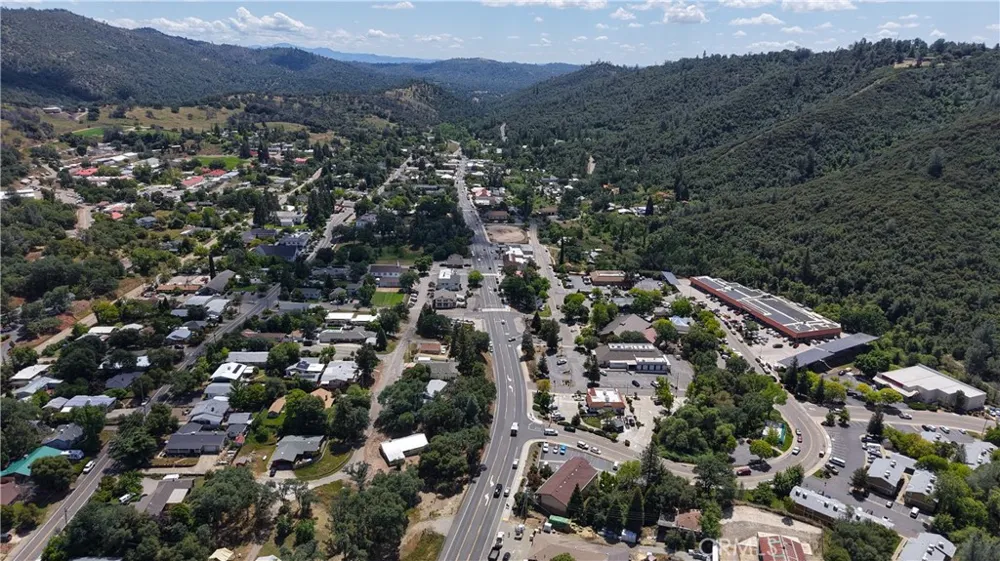 5160 Campbell Mariposa, CA 95338
