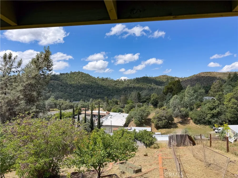 5160 Campbell Mariposa, CA 95338