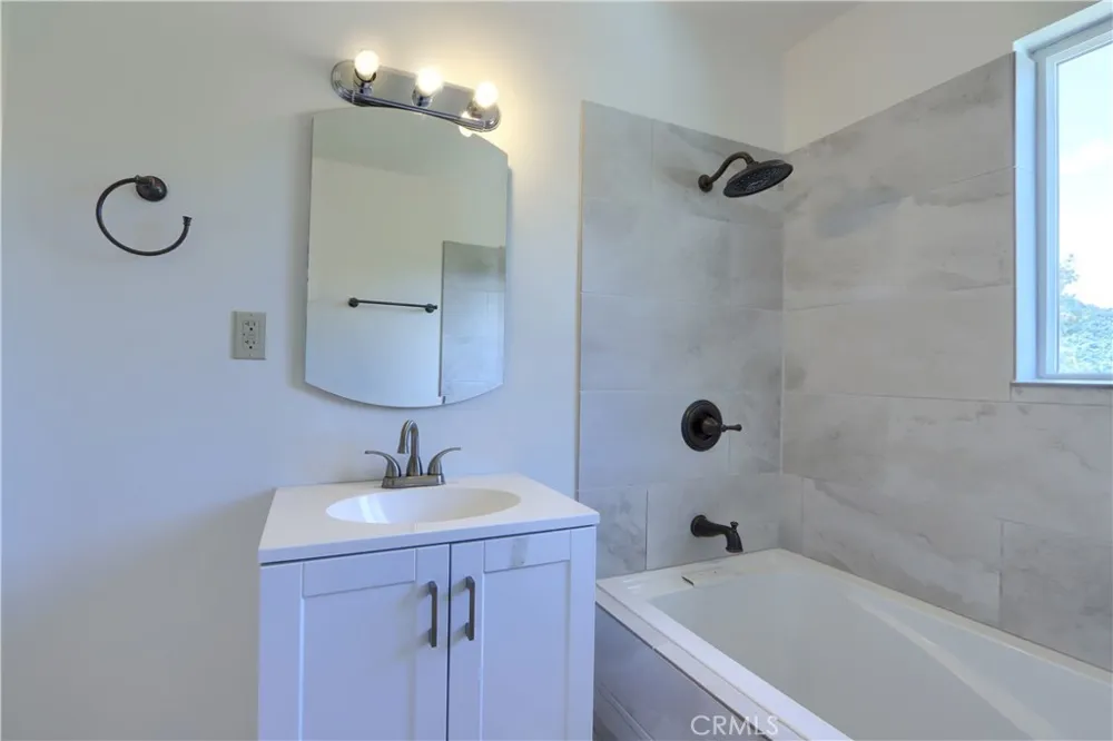 5160 Campbell Mariposa, CA 95338