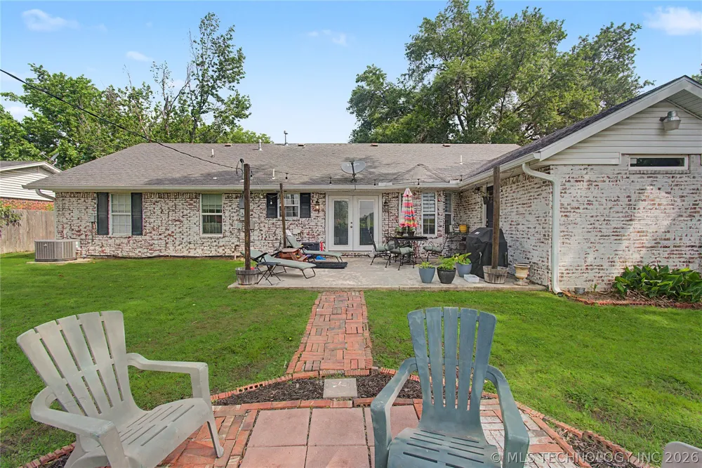 502 NW J STREET Stigler, OK 74462