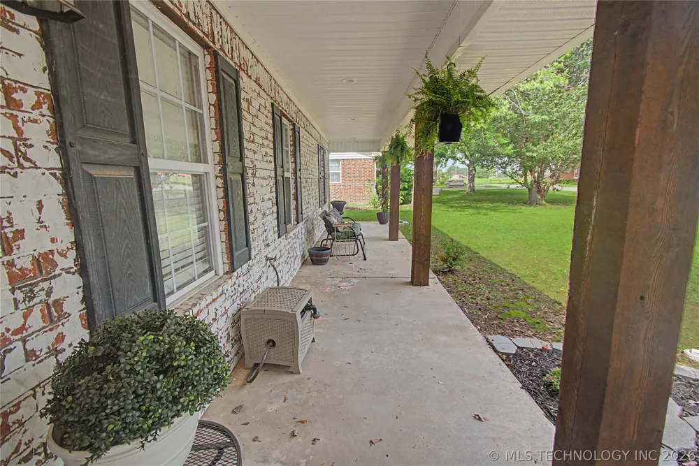 502 NW J STREET Stigler, OK 74462