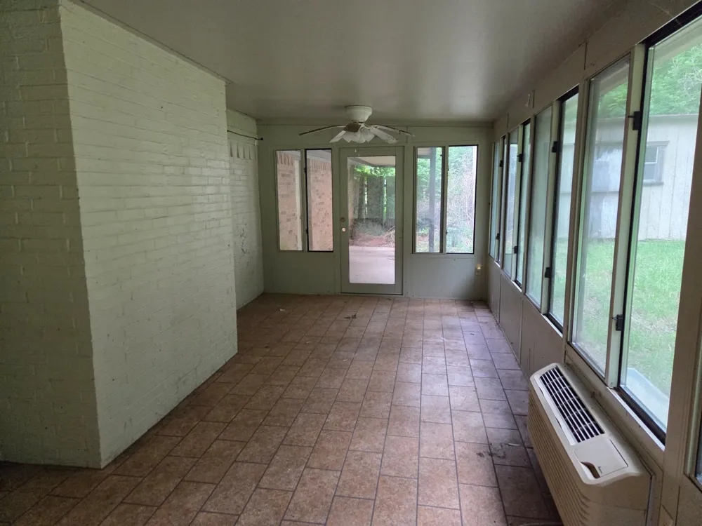 7515 E US Highway 80 Hawkins, TX 75765