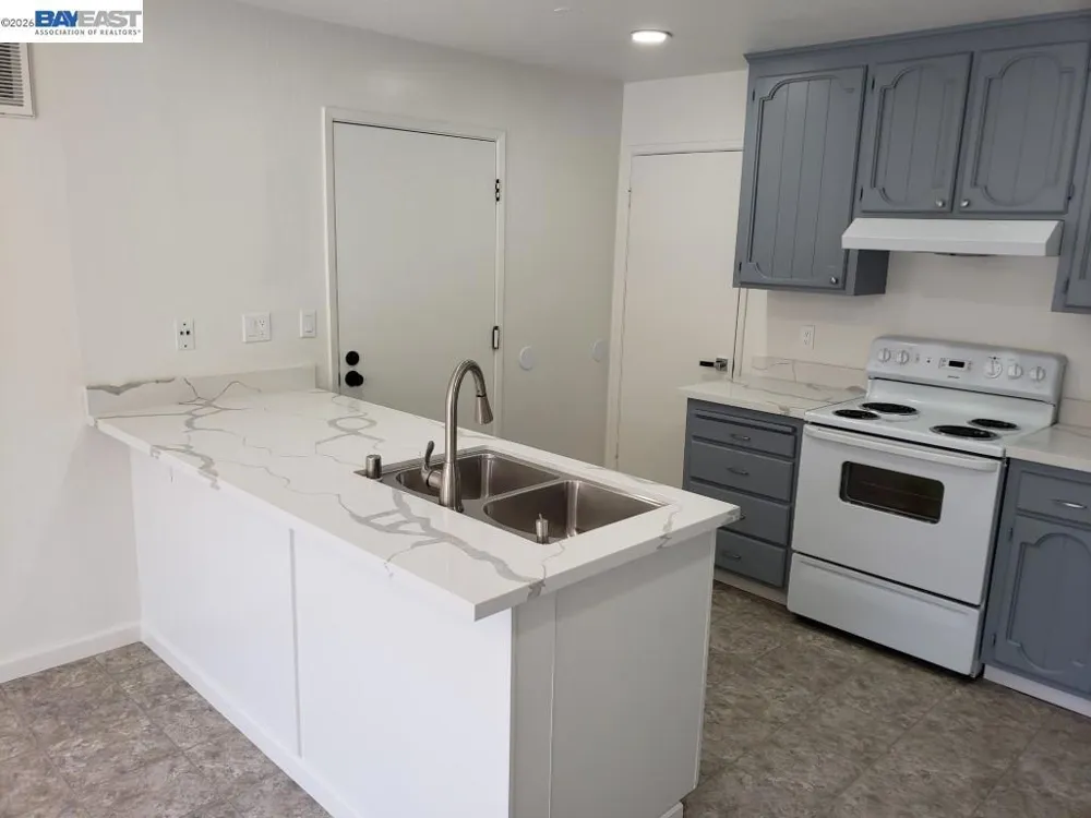 342 Washington Blvd Fremont, CA 94539