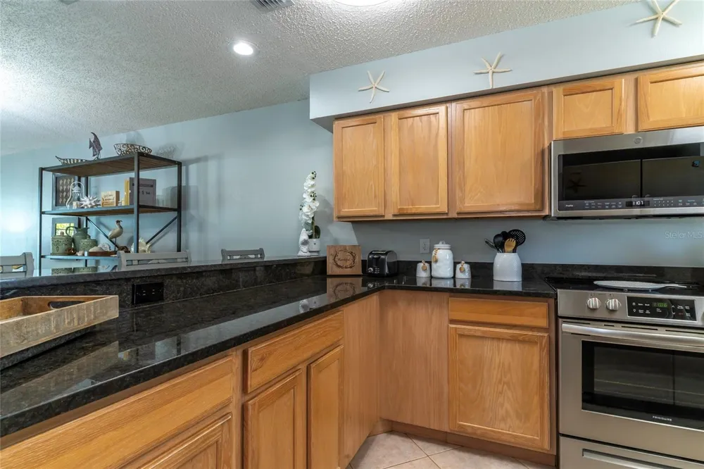 708 GULF BOULEVARD #D Indian Rocks Beach, FL 33785