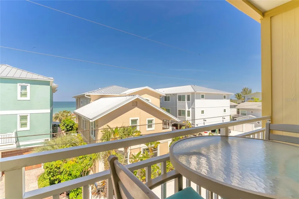 708 GULF BOULEVARD #D Indian Rocks Beach, FL 33785