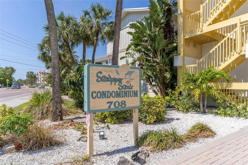 708 GULF BOULEVARD #D Indian Rocks Beach, FL 33785
