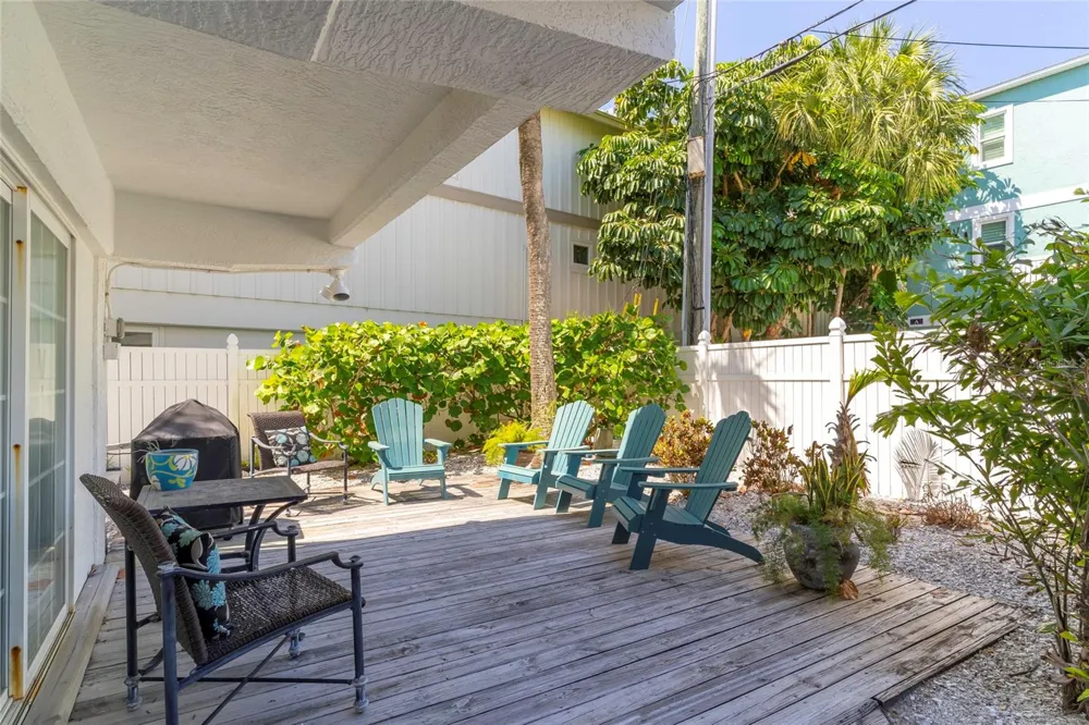 708 GULF BOULEVARD #D Indian Rocks Beach, FL 33785