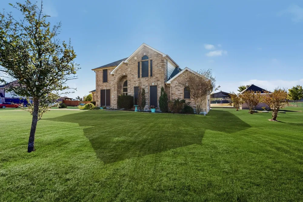 1271 Lone Star Boulevard Talty, TX 75160