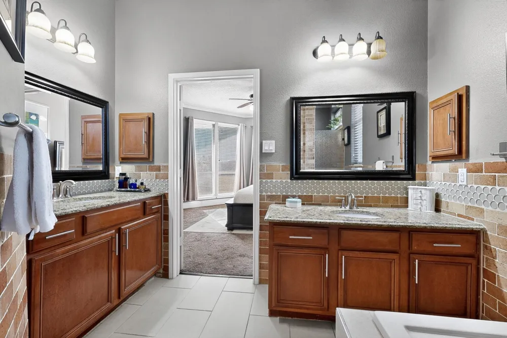 1271 Lone Star Boulevard Talty, TX 75160