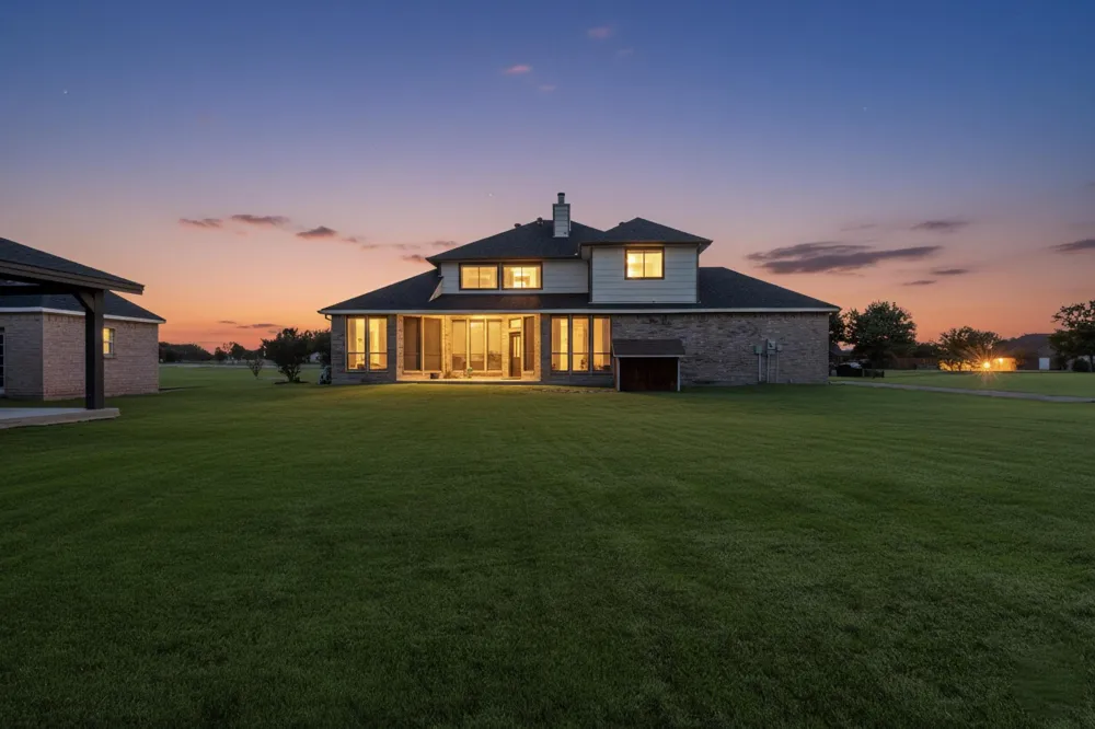 1271 Lone Star Boulevard Talty, TX 75160