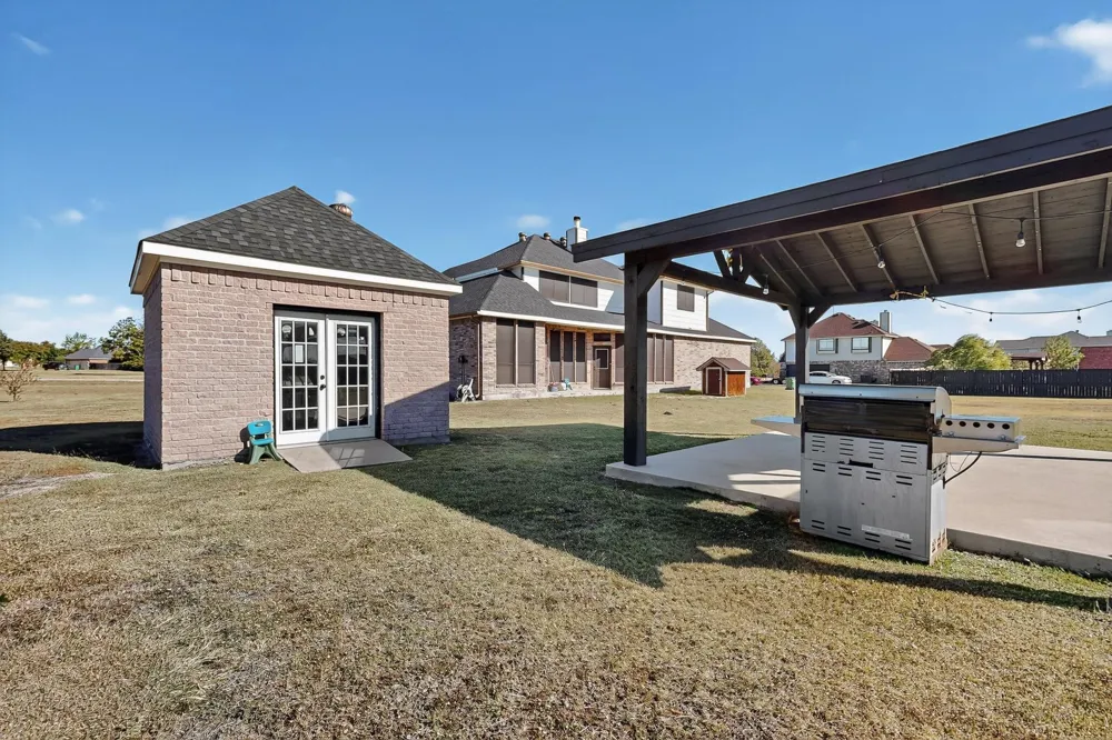 1271 Lone Star Boulevard Talty, TX 75160
