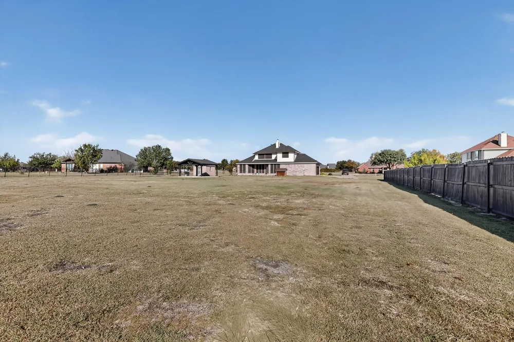 1271 Lone Star Boulevard Talty, TX 75160