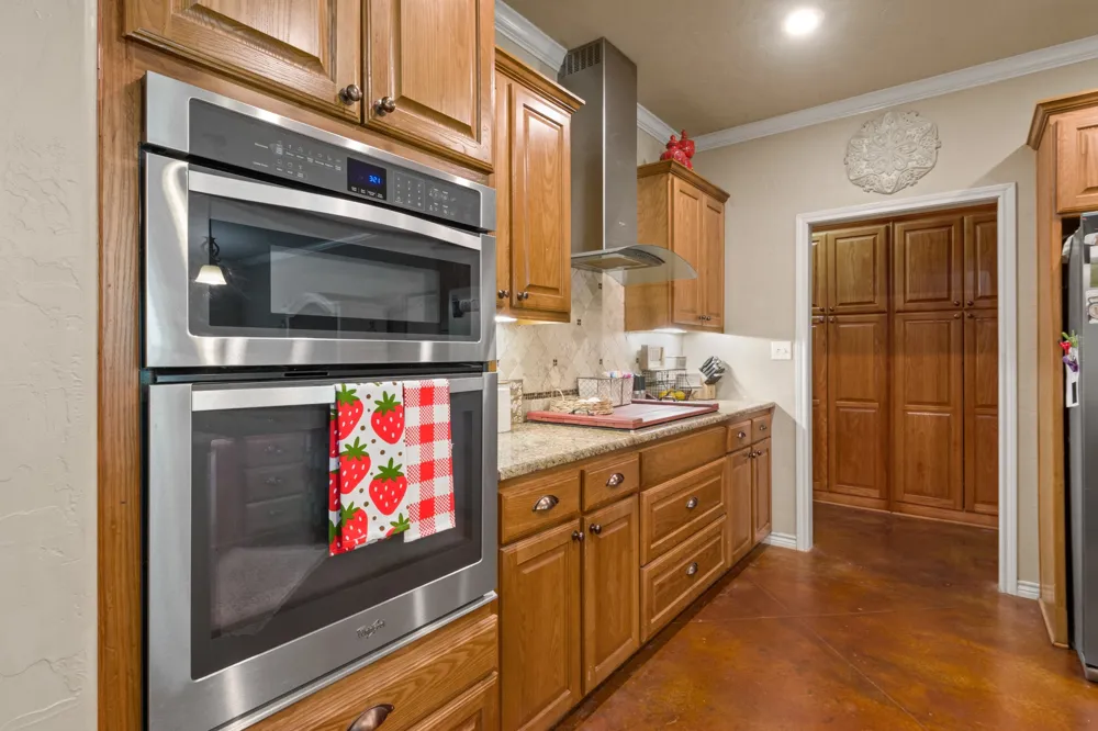 10 County Road 1513 Avinger, TX 75630