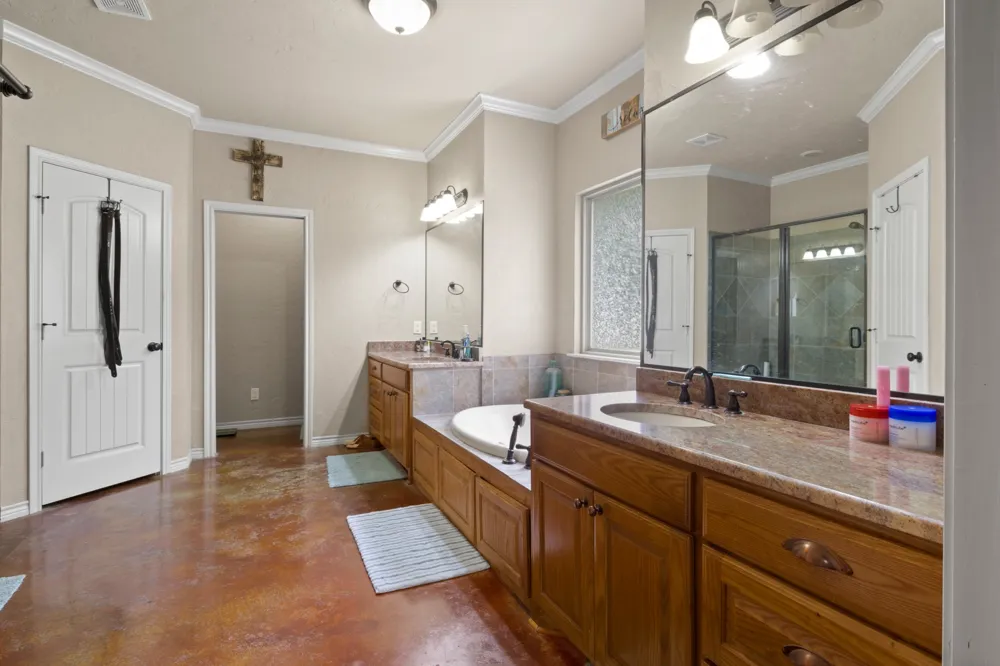 10 County Road 1513 Avinger, TX 75630