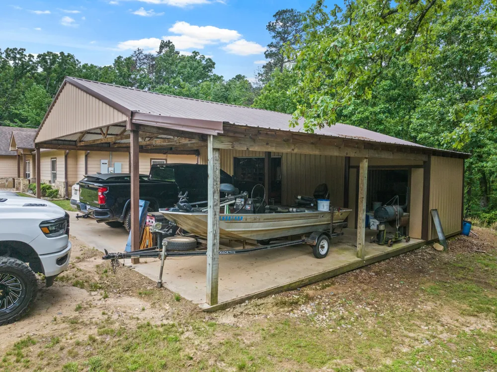 10 County Road 1513 Avinger, TX 75630