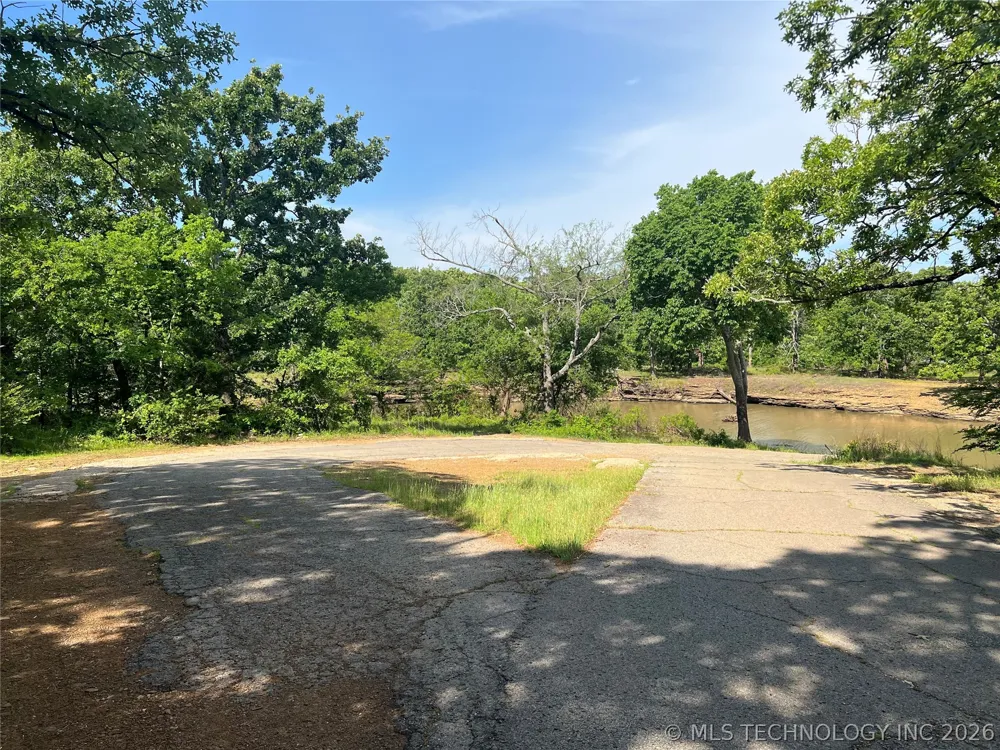 109435 S 4154 ROAD Checotah, OK 74426