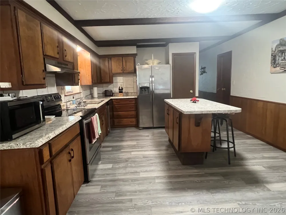 109435 S 4154 ROAD Checotah, OK 74426