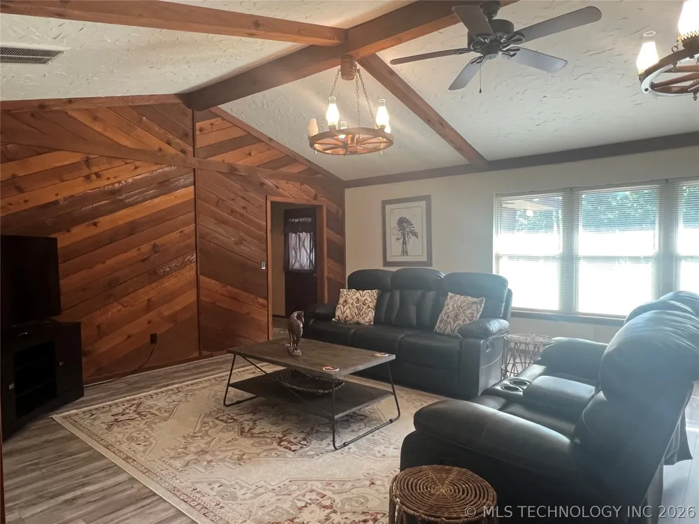 109435 S 4154 ROAD Checotah, OK 74426