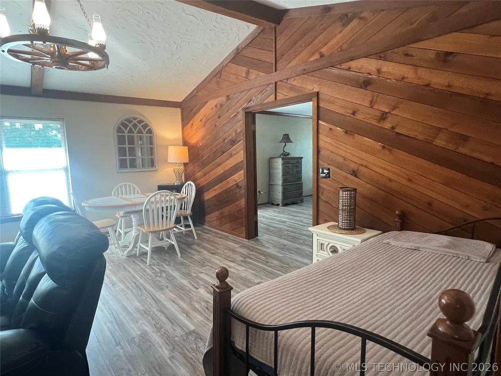 109435 S 4154 ROAD Checotah, OK 74426