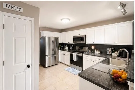 1930 El Monte Street Corpus Christi, TX 78417