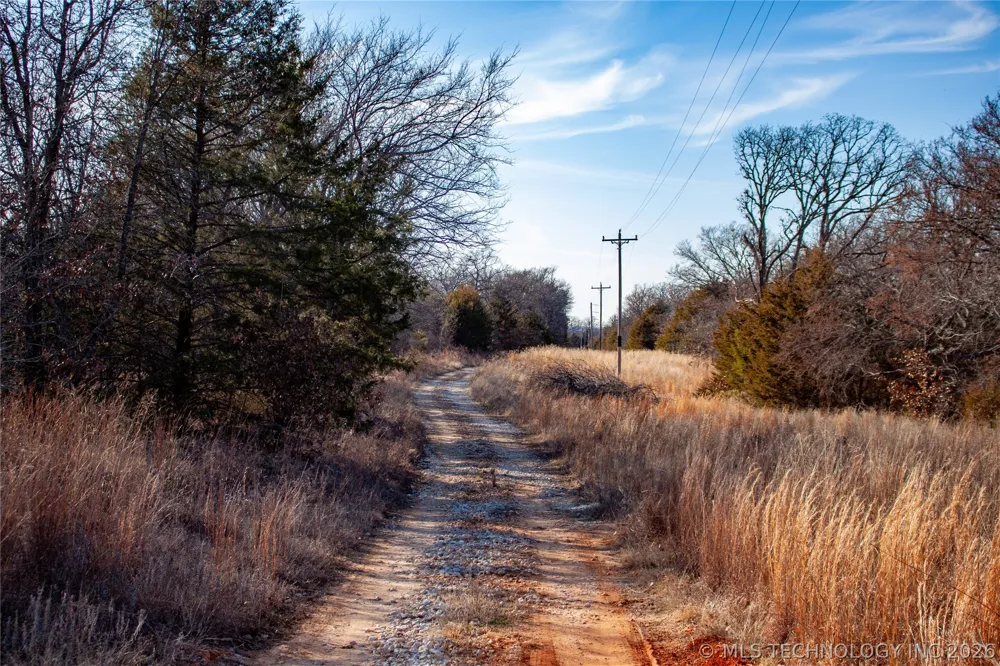 Francis Road Byng, OK 74820