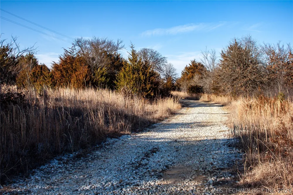 Francis Road Byng, OK 74820
