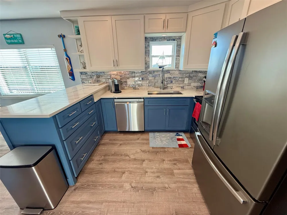 16719 Tahiti Way Jamaica Beach, TX 77554