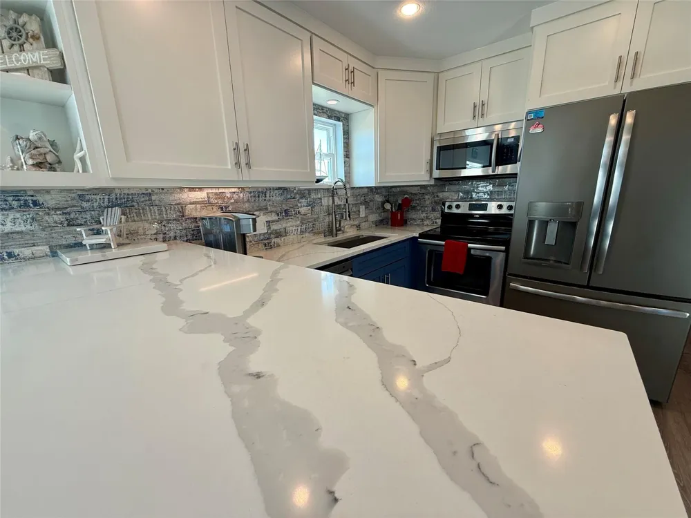 16719 Tahiti Way Jamaica Beach, TX 77554