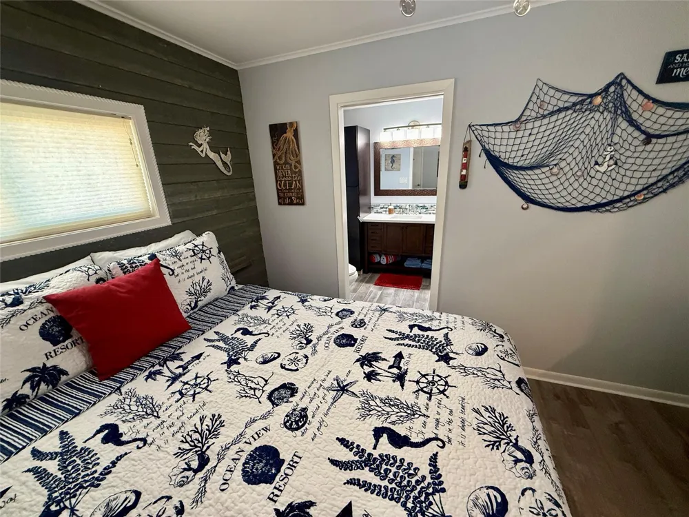 16719 Tahiti Way Jamaica Beach, TX 77554