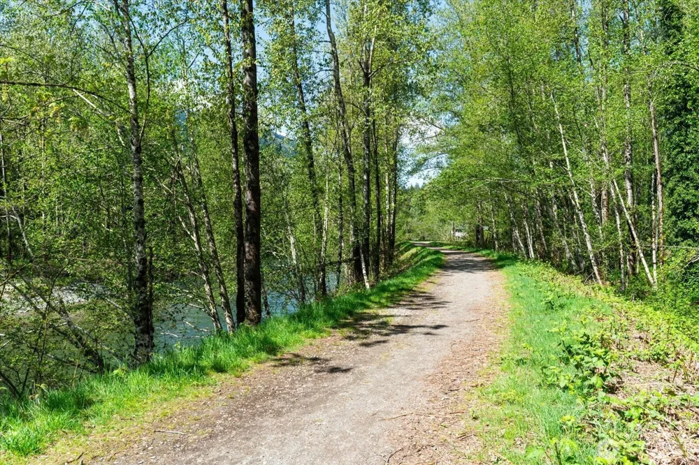 0 XXX Mountain View Boulevard SE North Bend, WA 98045