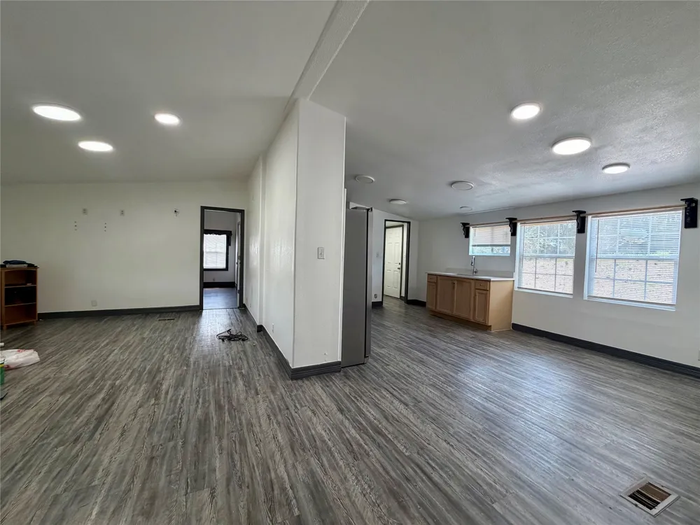 19511 Blanco Drive Lago Vista, TX 78645