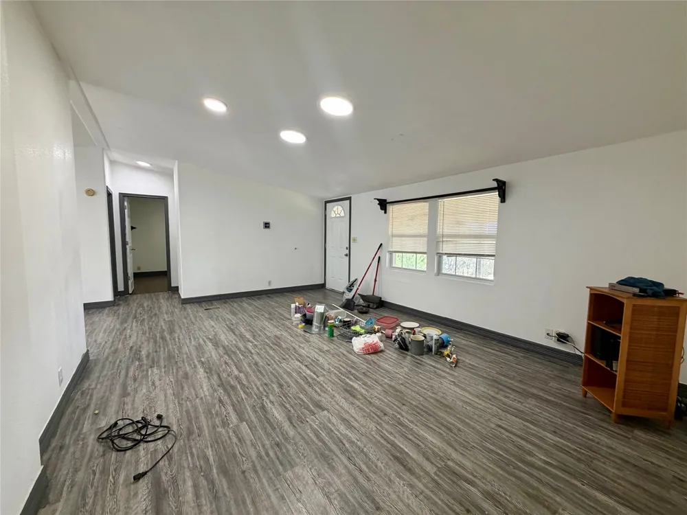 19511 Blanco Drive Lago Vista, TX 78645